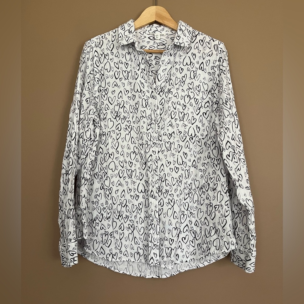 {BeachLunchLounge} Heart Print Long Sleeve Cotton Button Down Shirt - Large